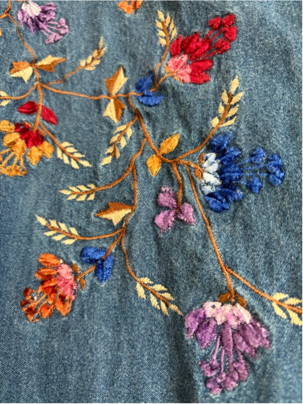 Women's VNTG TALK AMERICA SPORTSWEAR Blue Embroidered Denim Button Down Shirt 24 - Picture 2 of 6